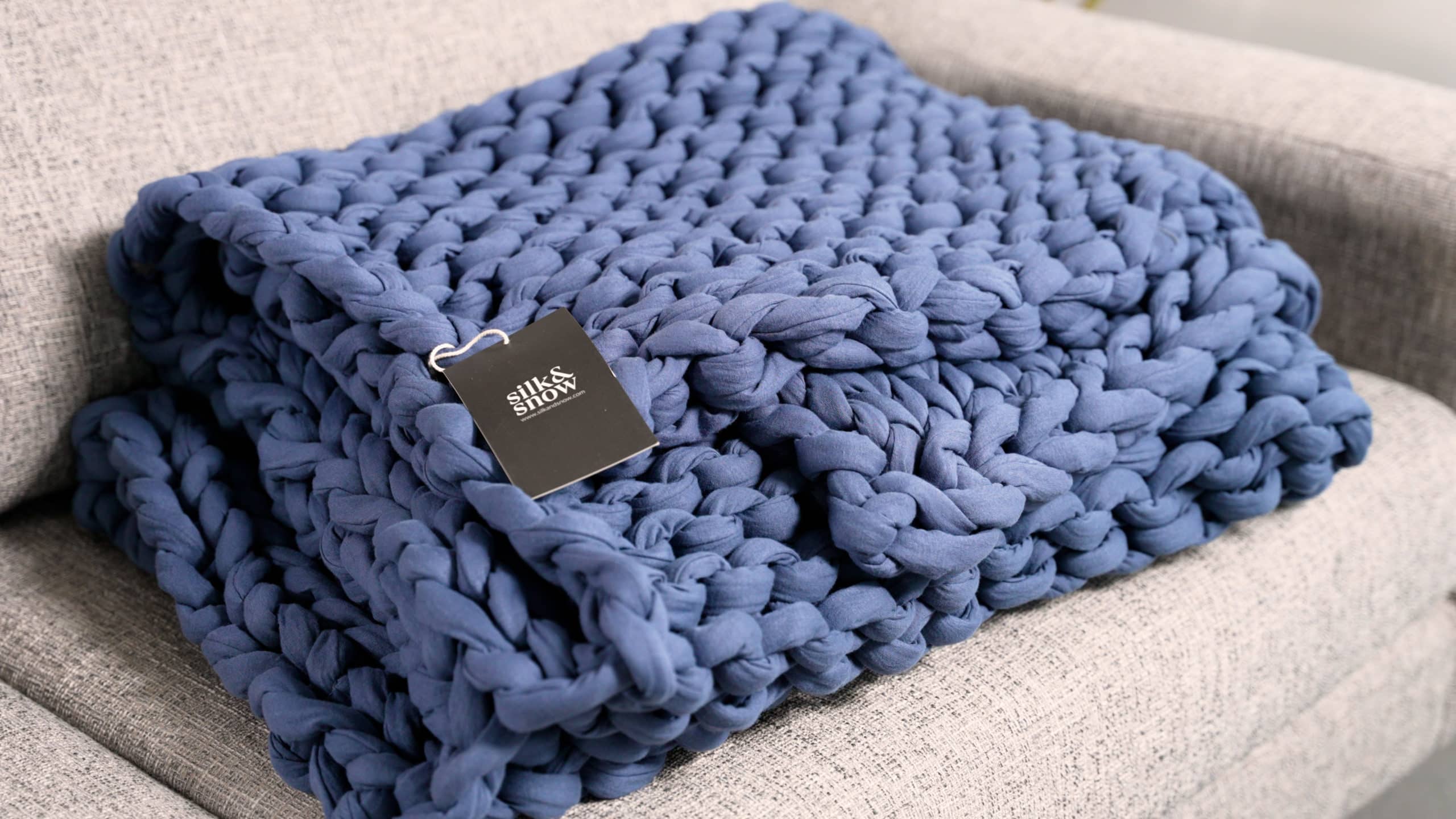 Best Cooling Weighted Blankets of 2026 - Silk & Snow Hand-Knitted Weighted Blanket image 1