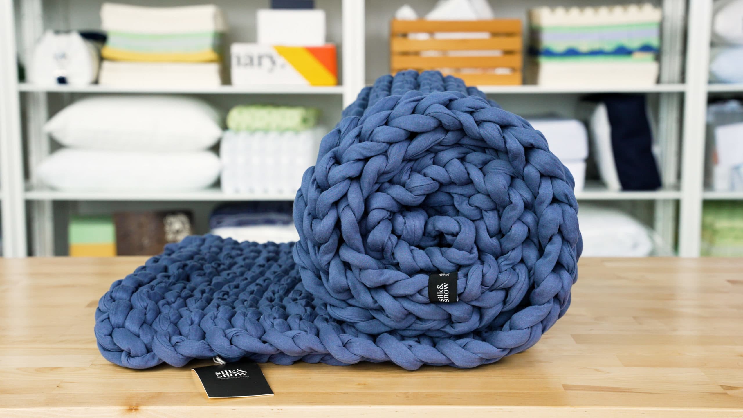 Best Weighted Blanket for Kids of 2026 - Silk & Snow Small Knit Weighted Blanket image 1