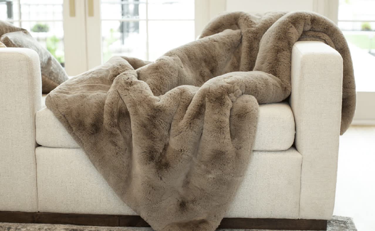 Best Blankets for Winter of 2026 - Cozy Earth Cuddle Blanket image 1