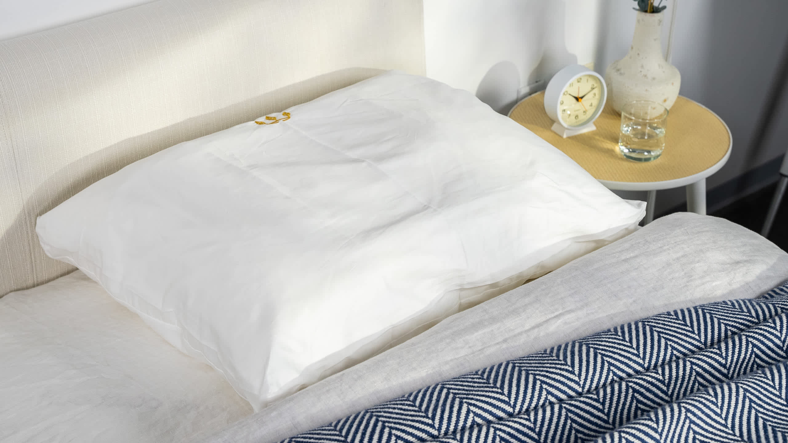 Best Pillows for Shoulder Pain in 2026 - Noble Head Pillow image 1