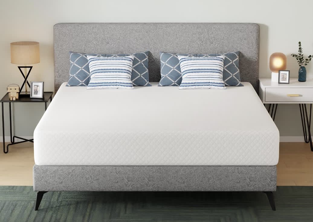 Best Mattresses Under $300 in 2026 - FDW Gel Memory Foam Mattress image 1