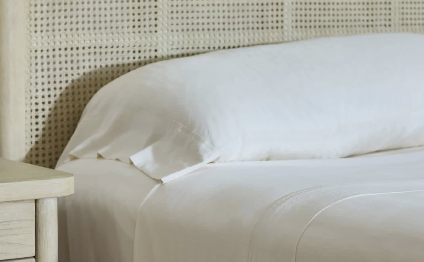 Best Linen Sheets of 2026 - Avec Goods Linen Classic Sheet Set image 1