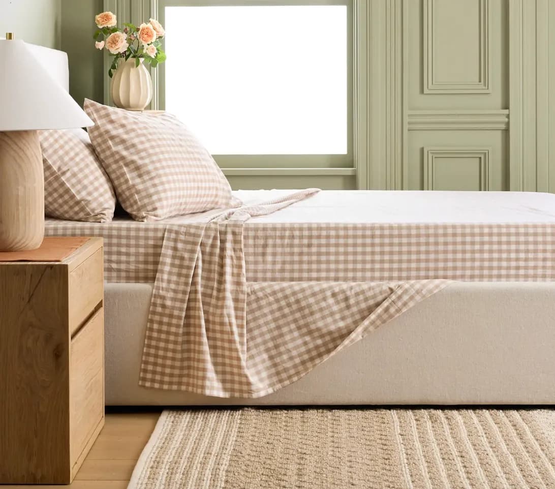 Best Percale Sheets of 2026 - Quince Organic Percale Sheet Set image 1