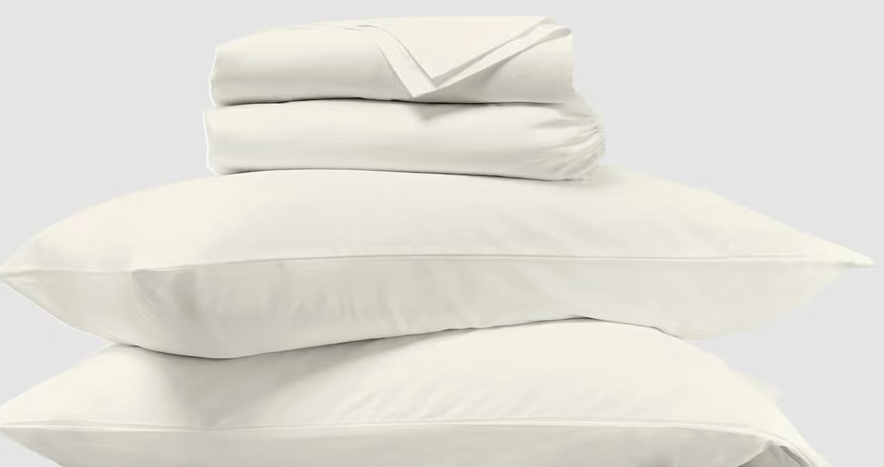 Best Sheets of 2025 - Saatva Organic Sateen Sheet Set image 1
