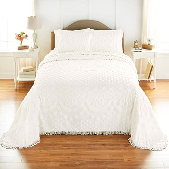Best Chenille Bedspreads of 2026 - BrylaneHome Georgia Chenille Bedspread image 1