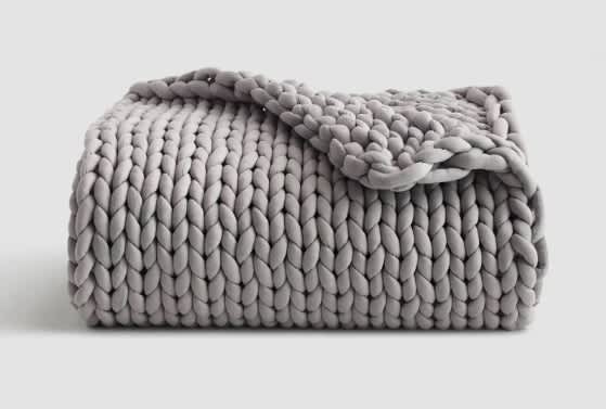 Best Weighted Blankets of 2024 - Best All-Season - Quince Chunky Knit Weighted Blanket