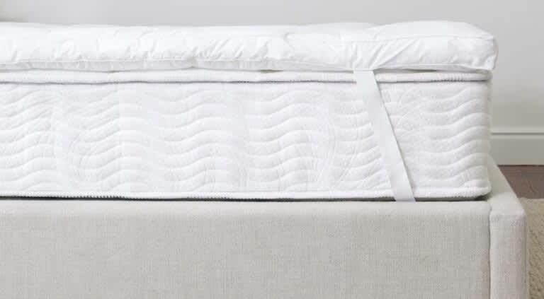 Best Feather Mattress Toppers - Best Down Alternative - Saatva Down Alternative Featherbed Mattress Topper