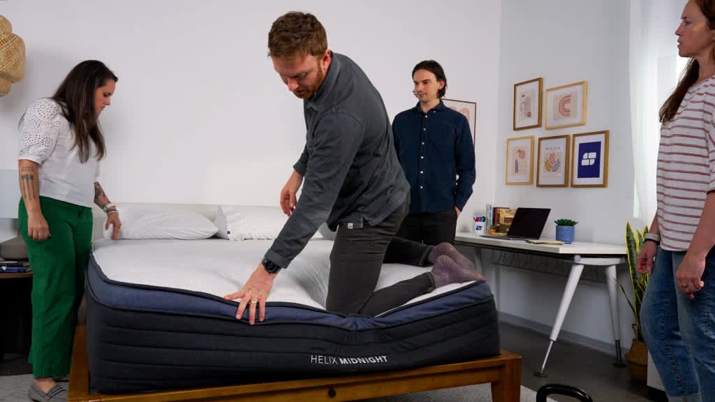 Testing the Helix Midnight Luxe