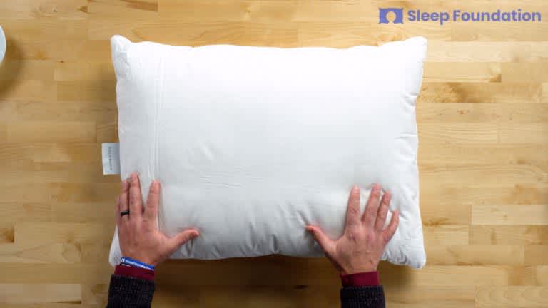 Boll & Branch Down Chamber Pillow - Soft