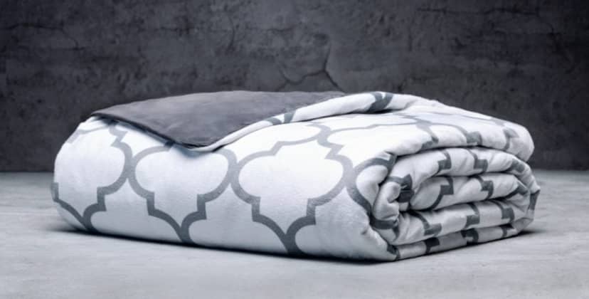 Product page photo of the Luxome Removable Cover Weighted Blanket
