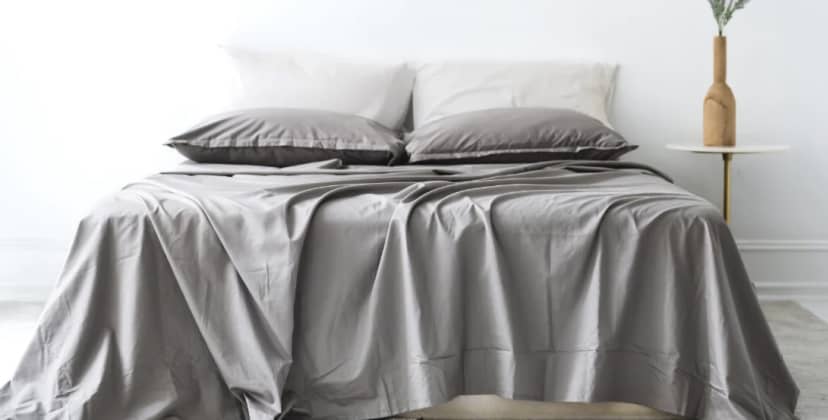 Product page photo of the Comma Egyptian Cotton Sheet Set