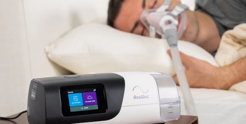 Best Quiet CPAP Machines - Best Overall - ResMed AirSense 11 AutoSet CPAP Machine - 2