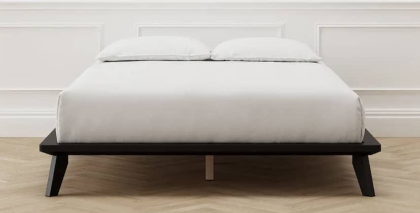 Product page photo of the DreamCloud Platform Bed