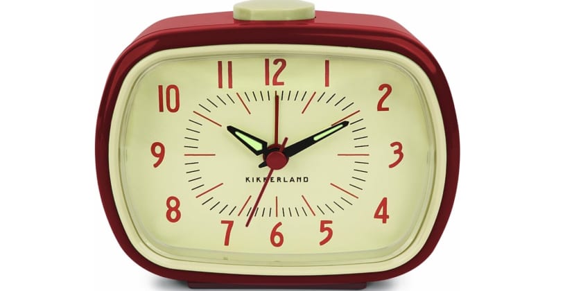 Amazon.com photo of the Kikkerland Vintage Bedside Alarm Clock