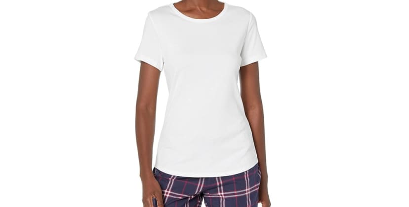 product image of the Amazon Essentials Women's Lightweight Flannel Short and Cotton T-Shirt Sleep Set